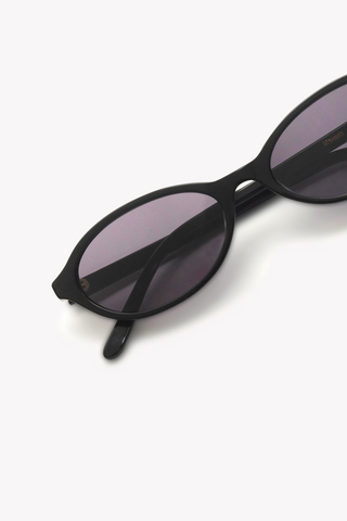 Junoon | Black