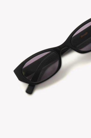 Saahil | Black